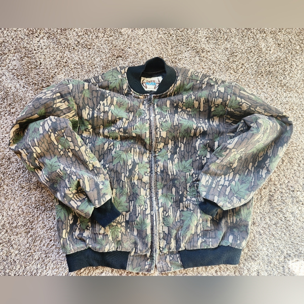 VINTAGE- Deer River Camo Bomber Coat - L